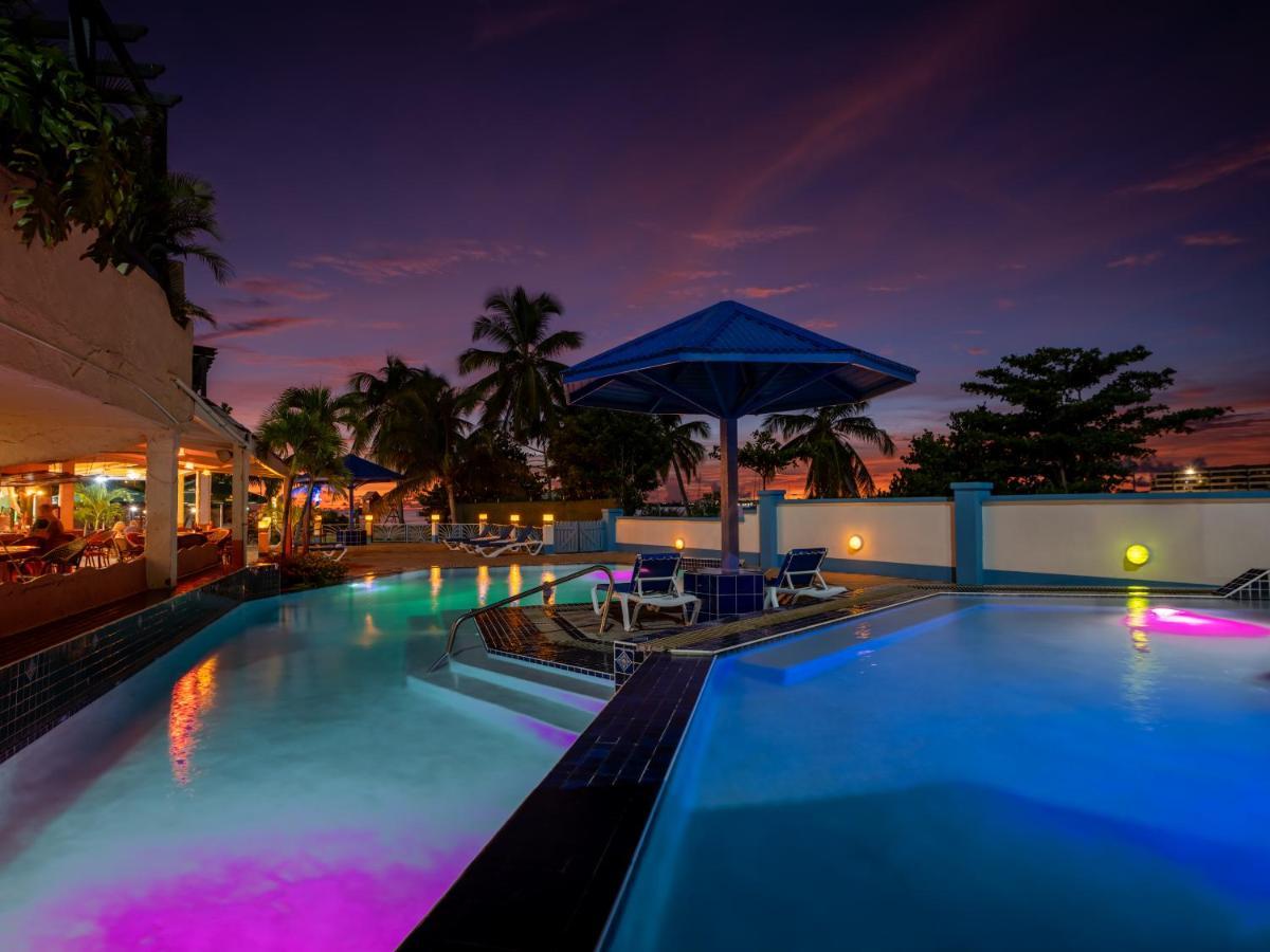 The Atrium Beach Resort And Spa, Ascend Hotel Collection Simpson Bay Ngoại thất bức ảnh
