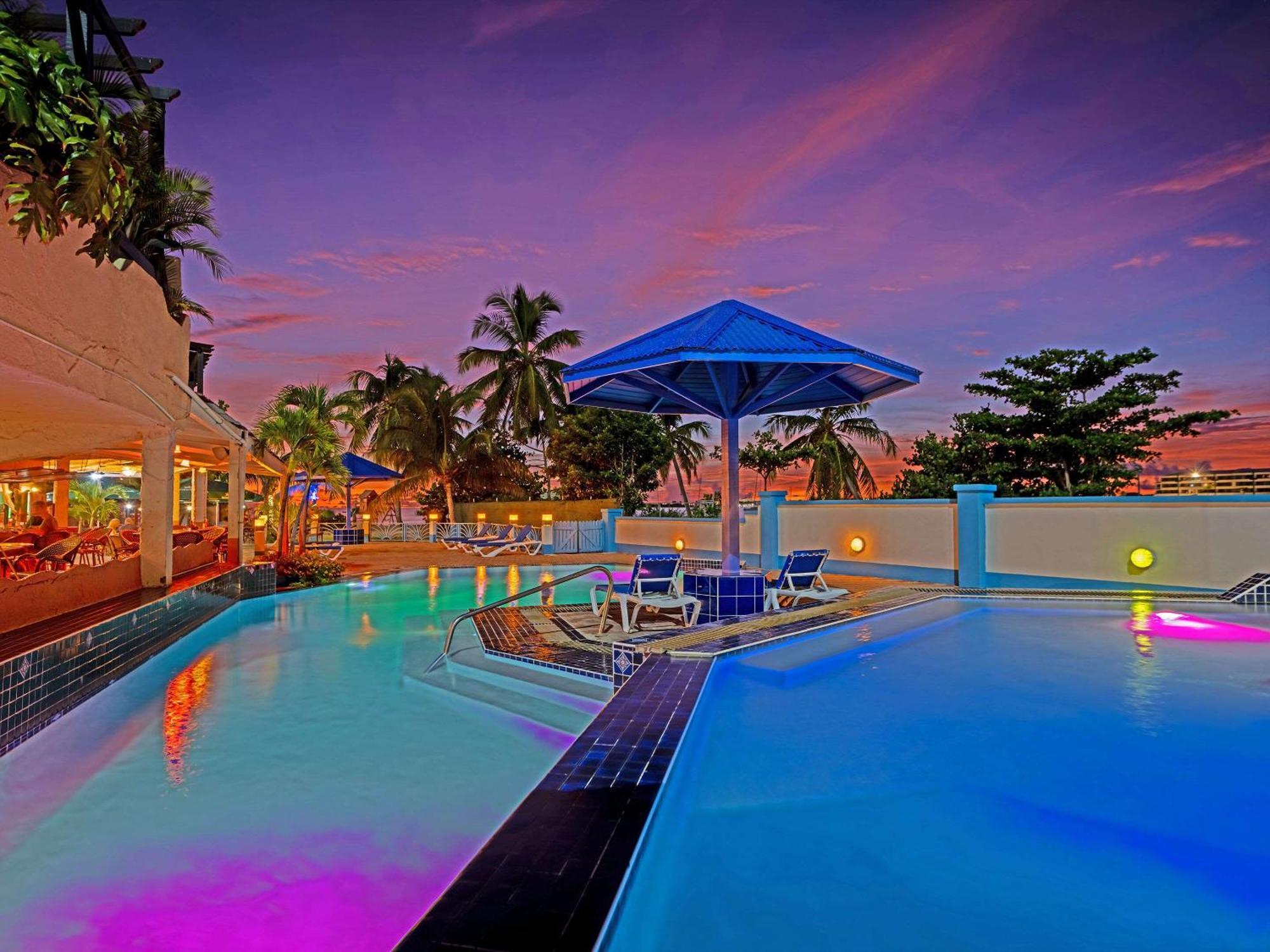 The Atrium Beach Resort And Spa, Ascend Hotel Collection Simpson Bay Ngoại thất bức ảnh